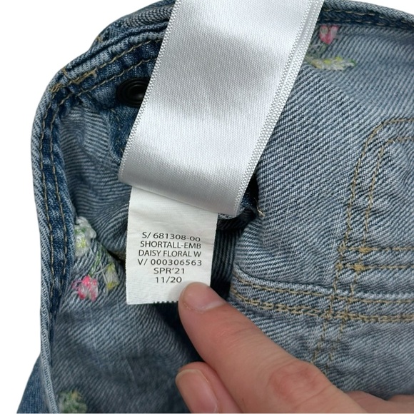 Gap Denim Toddler Girls Shortall Daisy Embroidered Size 2T - Picture 4 of 5